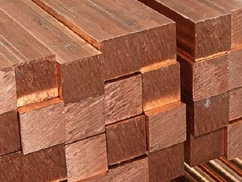 Бронзовый квадрат 24 мм 24 мм БрАМц9-2 ГОСТ 1628-2019