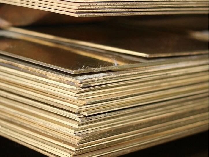 Латунный лист 10 мм 1000 мм 1000 мм ЛМц58-2 ГОСТ 2208-2007