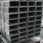 Стальная прямоугольная труба 80 мм 60 мм 4 мм E275 EN 10305-5