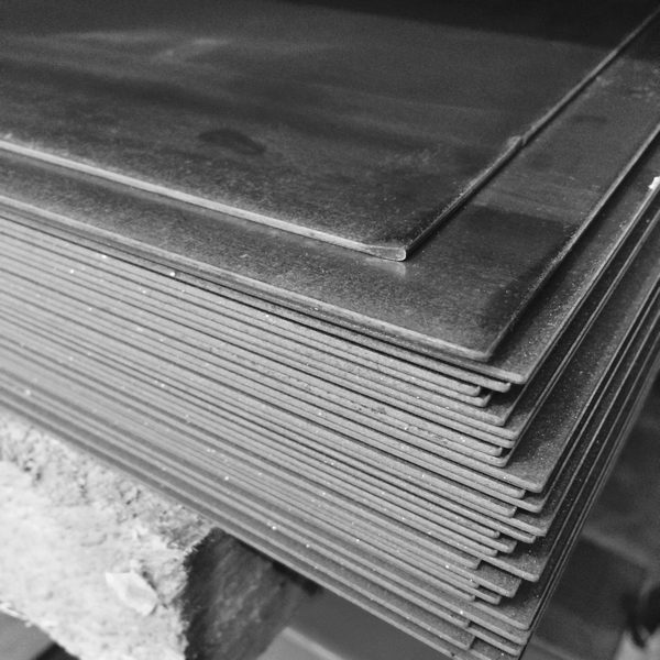 Жаропрочный лист горячекатаный 2.2 мм Н70МФВ-ВИ ГОСТ 24982-81